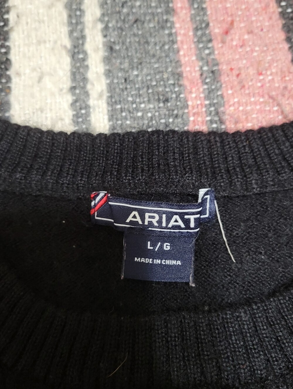 ariat wool blend sweater - Picture 2 of 4